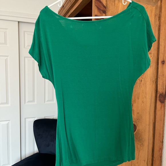 Scoop neck PattyBoutik blouse - Picture 3 of 3